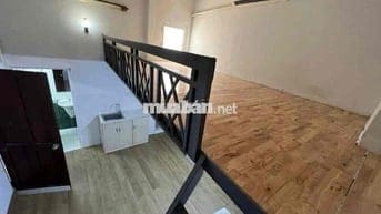 Phòng trọ Quận 10 cách UEH csB 300m