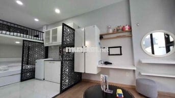 🌟 CHO THUÊ CĂN HỘ CAO CẤP TRUNG TÂM QUẬN 1 – CÓ GÁC, FULL NỘI THẤT 🌿