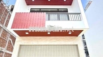 CHO THUÊ MẶT BẰNG KINH DOANH 3 TẦNG CÓ THANG MÁY KV PHƯỚC LONG 25TRIỆU