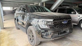 Everest Sport 2025 chưa hết rodai