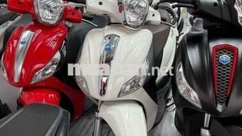 Piagiio Medley 2019 chính chủ biển số thành phố