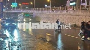 Nhà 4 tầng, 44m2 gần Dương Văn Bé, ô tô đỗ cổng