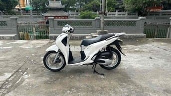 Siêu chất . Chuẩn km , lốp zin theo xe cả đôi