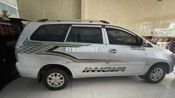 Innova 2008 J - 100000 km