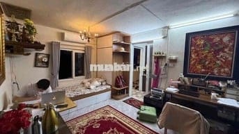 Cần bán Tập Thể Quỳnh Mai - Hai Bà Trưng - 60m2 - 2PN-2WC-3,88 Tỷ