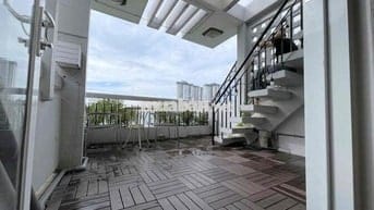 Trống sẵn penthouse  1 PHÒNG NGỦ - 1 PHÒNG KHÁCH - BAN CÔNG LỚN