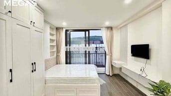 CHO THUÊ CHDV STUDIO BAN CÔNG FULL NỘI THẤT NGAY ĐÊ LA THÀNH