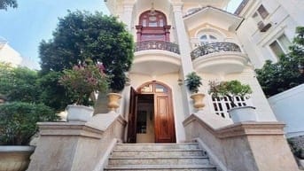 Biệt Thự có hầm-hồ bơi đường 42 Thảo Điền! DT 303.7m2 - giá chỉ 69 tỷ