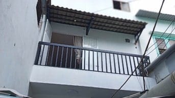 2,7 tỷ Nhà 2 lầu đúc P9Q8 SHR 4 x 5 ( 2pn ) giá còn tl 