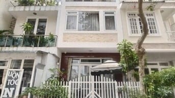 BÁN GẤP NHÀ ĐẸP - VỊ TRÍ VÀNG TẠI ĐÀ LẠT