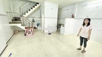 Rẻ Quá. Nhà 5x7m (1Lầu Đúc + 2WC) Hẻm 3Gác. Phan Anh Sát Chợ Bốn Xã