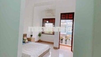 CĂN HỘ 1PN FULL NỘI THẤT BAN CÔNG/CỬA SỔ GẦN PARC MALL, CẦU CHÁNH HƯNG