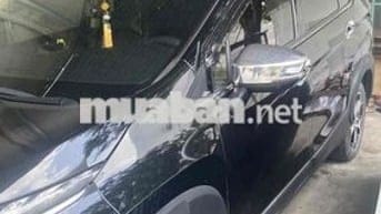 Xe du lịch gia đình còn mới giá tốt