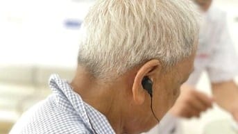 Unisound – Máy trợ thính có dây dễ dùng, âm thanh rõ ràng, giá hợp lý