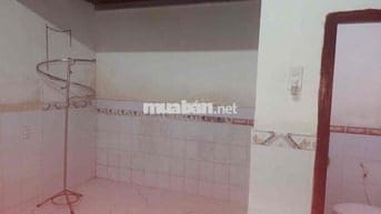 Phòng trọ có gác 20m2, hẻm 404 Lê Hồng Pho g