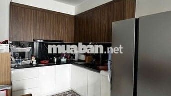 Opal Skyline cho thuê studio: 3tr8; 1PN 4,5tr; 2PN 5tr và 3PN 6,5tr