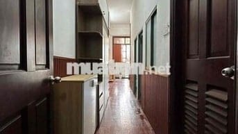 Căn Hộ 2PN Ban Công 50m2 - Thang Máy - Ngay Học Viện Cán Bộ TPHCM