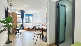 Căn Hộ Ban Công, máy giặt riêng gần Ngã Tư Hàng Xanh giáp Q1,Q3