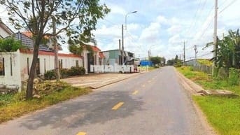 Quá đẹp, 832m2 đất thổ view kênh KDC Mỹ Thạnh, 1.1 tỷ