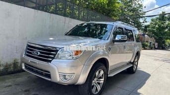 Ford Everest LIMITED 2.5L máy dầu số tự động 2011