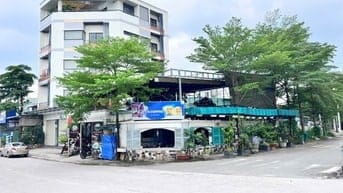 BÁN TOÀ NHÀ CĂN HỘ DỊCH VỤ. QUÁN CAFE. 2MT. GIÁ: 23 tỷ