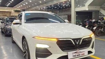 VinFast Lux A2.0 2019 Premium 2.0 AT - 60000 km