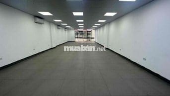 Thái Hà 90m2 giá 22triệu mặt tiền full kính, hầm để xem siêu rộng