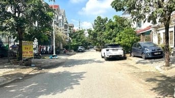 Gởi phí 2%..Mình chính chủ,bán nhà 3 tầng,đường 6m.KDC hiện hữu 100%..