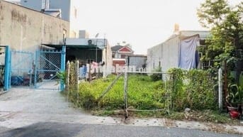 Bán lô đất 10x20m đường Phạm Thị Thung, giá 1 tỷ 380 triệu, shr