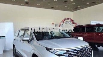 Hyundai Custin 1.5 trả trước chỉ từ 175 tr nhận xe