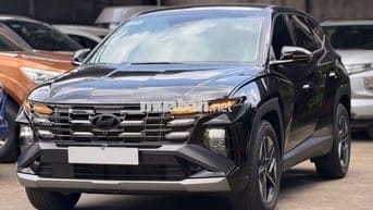 Hyundai Tucson 2025  - 4000 km zin cứng