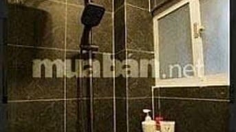 Chính chủ cho thuê căn hộ tập thể tầng 1 - số 32 Lý Nam Đế, Hoàn Kiếm