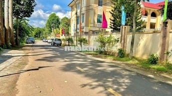 Cần bán 200m2 đất thổ cư ngay cạnh UBND Phường Bình Lộc - Đồng Nai