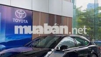 Toyota Camry 2025 2.5 HEV Top