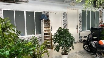 DO ĐI ĐỊNH CƯ NƯỚC NGOÀI NÊN CẦN RA ĐI CĂN HỘ CHUNG CƯ TẦNG TRỆT Q1