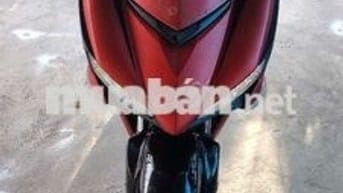 . Cần ra đi e nó. ***