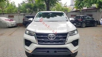 Toyota Fortuner 2.4L 4x2 AT 2024 - 999 Triệu