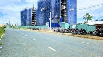 Nền trục chính lộ giới 40m  KDC Đông Phú, Tp Cần Thơ