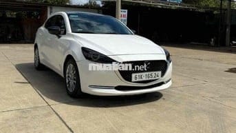 Mazda 2 2022 Luxury - 72000 km