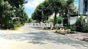 CHO THUÊ NHÀ TRỆT 100MV 6TR 1pn sân sau công viên 500mv