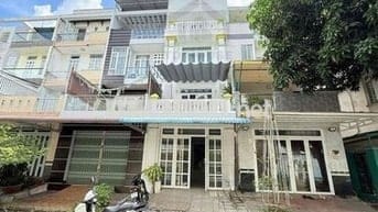 Nhà 3 lầu 6 phòng KdC Hưng Phú 2