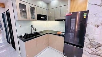 Nhà căn góc 2 mặt tiền mới xây cho thuê