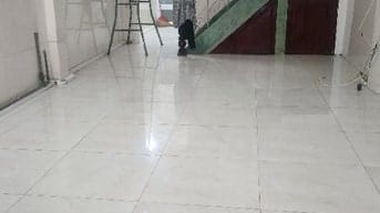 Cho thuê nhà nguyên căn, mới sơn sửa