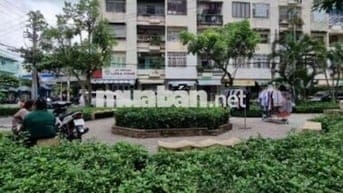 Căn hộ chung cư 𝐁Ì𝐍𝐇 𝐓𝐇Ớ𝐈 , ngay bệnh viện Q11, kế Đầm Sen .