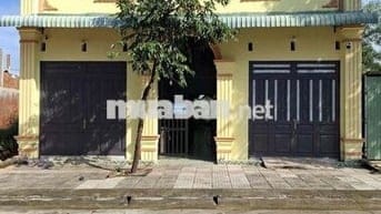 Cần Bán Dẫy Trọ Hoặc 1 Cặp Trọ Mới Xây Xong Giá  Chánh Phú Hoà