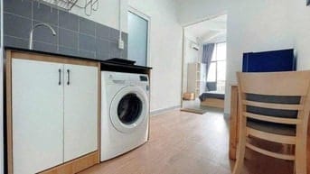 CHDV full nội thất, ban công - cửa sổ, mặt tiền đường, ko chung chủ