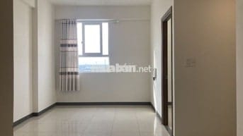 Cần bán  căn hộ Imperial Place – Mặt tiền số 631