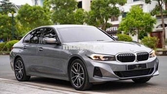 BMW 3 Series 2024 320i Sport Line - 28000 km