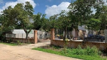 Nhà CẤP 4 gần Thị Trấn Định Quán đá ba chồng DT; 30 x 240m Thổ cư 300m