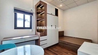 Cho thuê CC mini 1pn cửa sổ, nhà mới xây, full nt gần chợ Phạm Văn Hai